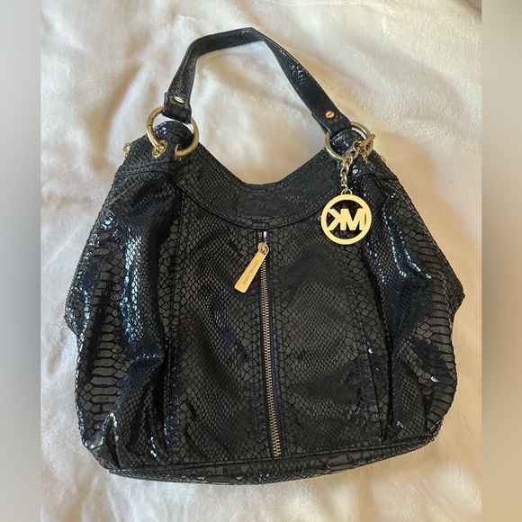 Michael Kors Black Faux Snake Skin Shoulder Bag - Picture 9 of 13